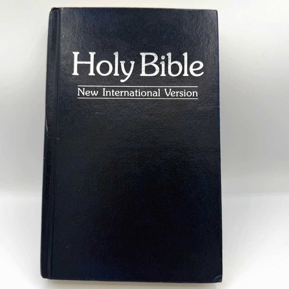 Holy Bible New International Version NIV Hardcover International Bible Society